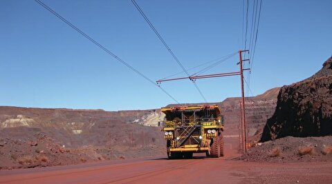 Komatsu achieves autonomous trolley milestone with battery-ready electric drive truck