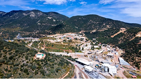 Pan American drill results boost outlook at La Colorada