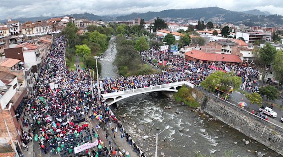 Ecuador’s President casts doubt on Dundee’s Loma Larga