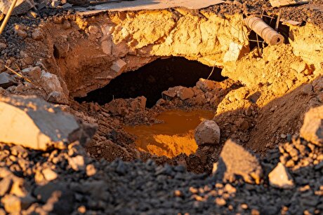 At least 100 feared dead in northwest Nigeria gold mine collapse, locals say