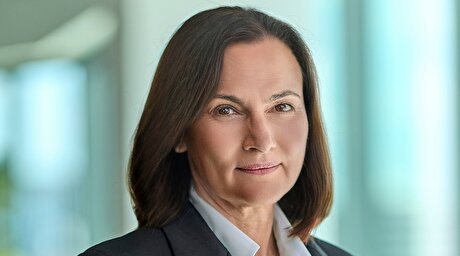 Newmont names Natascha Viljoen CEO as Palmer retires