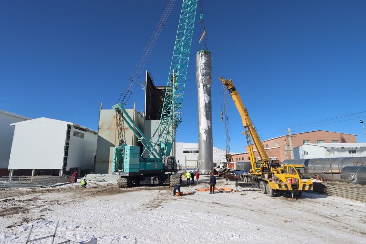 Implementation of heavy equipment installation operations at the oxygen plant of the Songun Copper Complex Implementation of heavy equipment installation operations at the oxygen plant of the Songun Copper Complex