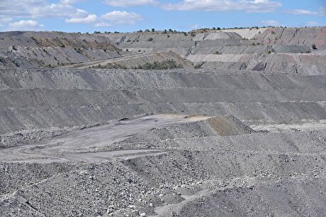 Anglo Exits Australian Steelmaking Coal in US$3.875bn Dhilmar Deal