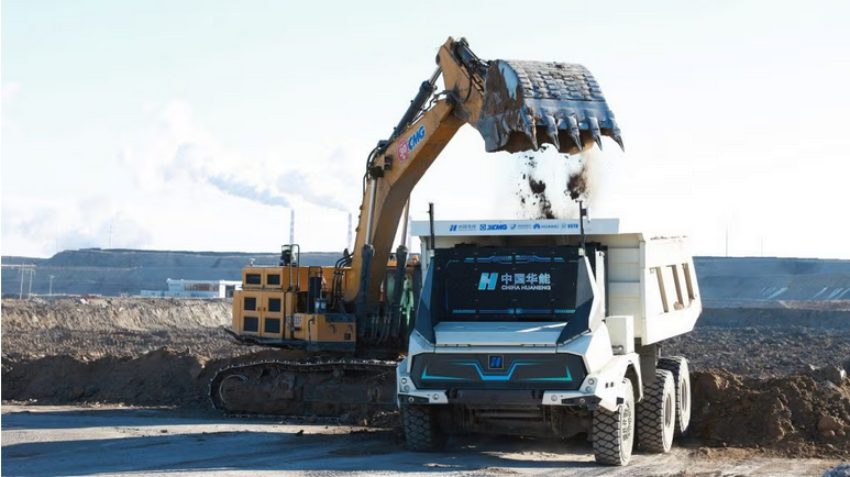 Yimin coal mine: what 100 AI-driven electric trucks taught the mining sector Yimin coal mine: what 100 AI-driven electric trucks taught the mining sector