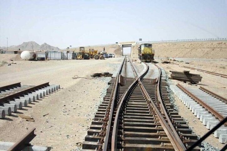 خط عریض ریلی ایران - ترکمنستان با هزینه ۴.۵ میلیون دلار افتتاح شد