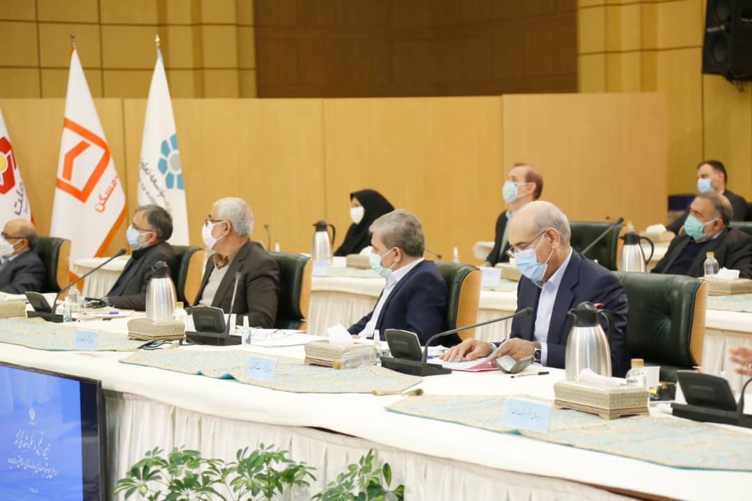 قدردانی از مدیرعامل بانک ملی ایران در حضور معاون اول رئیس جمهور