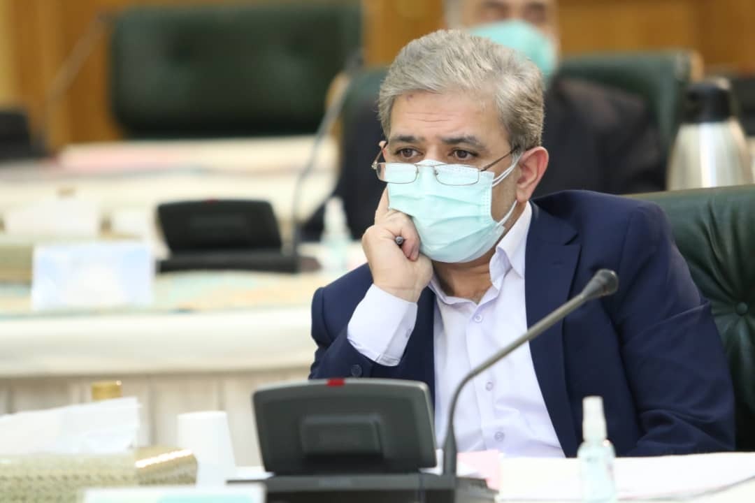 قدردانی از مدیرعامل بانک ملی ایران در حضور معاون اول رئیس جمهور