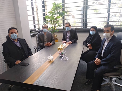 تقدیر اعضای هیات مدیره بانک ملی ایران از تلاش‌های کارکنان اداره امور شعب شرق تهران