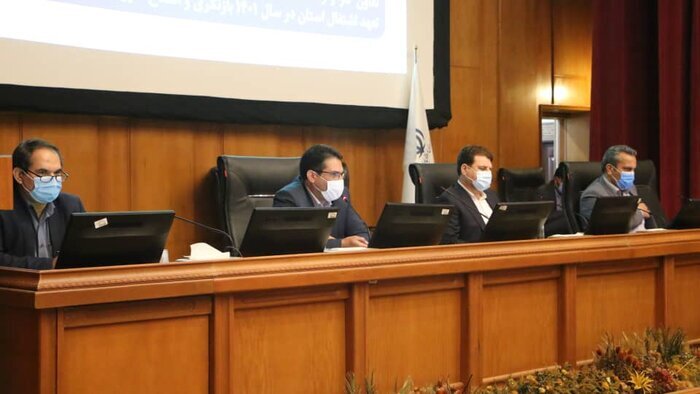 سهم اشتغال دولت در کرمان جذب شد، اما تعهد معادن بزرگ نصفه ماند