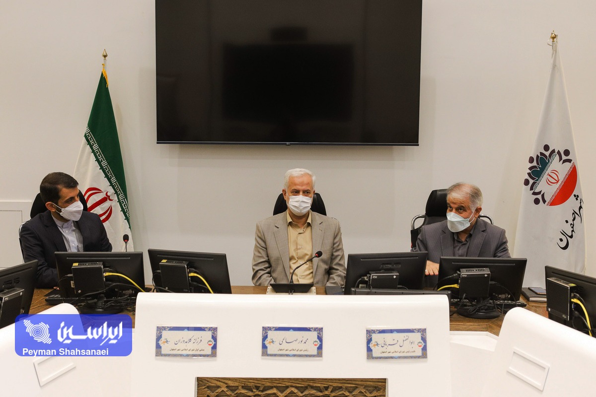 پیشنهاد تشکیل کارگروه مشترک فولاد مبارکه و شهرداری اصفهان برای همکاری‌های دوجانبه