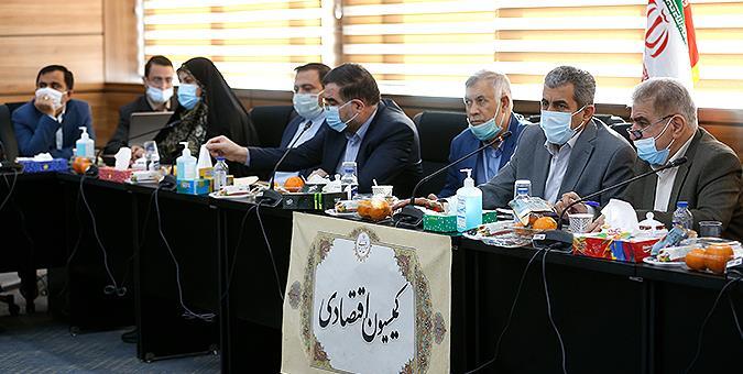 وضعیت عملکرد بانک&zwnj;های دولتی با حضور مدیران عامل بررسی شد/ اصلاح قانون بانک مرکزی با مشورت بانک&zwnj;ها انجام می&zwnj;شود