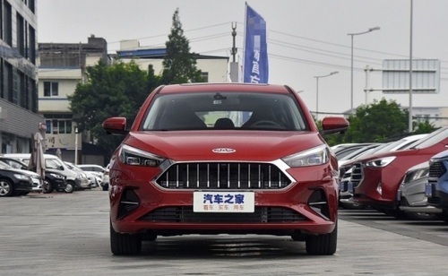 جک J۷ جدید در راه بازار ایران