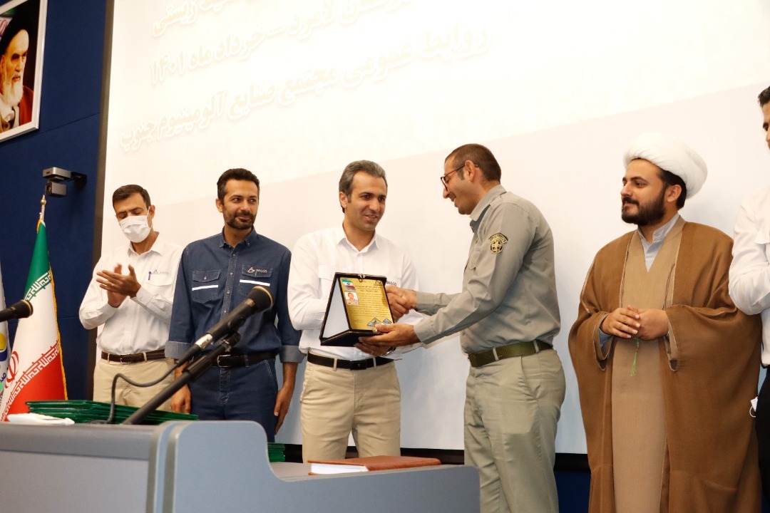 مهندس زحمتکش: حمایت از محیط زیست را از جمله تکالیف اصلی خود می‌دانیم