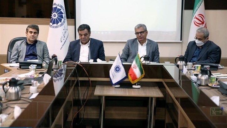 آیین‌نامه تعیین‌صلاحیت، به پیمانکاران قدیمی ضربه می‌زند
