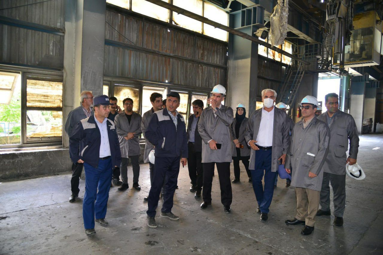 بازدید مهندس رستمی مدیرکل سازمان فنی و حرفه&zwnj;ای استان مرکزی از شرکت آلومینیوم ایران