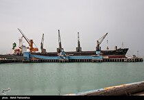 انجمن کشتیرانی: کپی سازمان بنادر از تخفیفات بندر شهید رجایی در بنادر دیگر کارایی ندارد