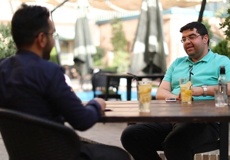 رشد نقدینگی ۲۵ درصد، رشد اقتصاد ۱ درصد؛ این همه پول کجا رفت؟ /مجید شاکری: &laquo;تامین مالی توسعه&raquo; مساله اول اقتصاد ایران است
