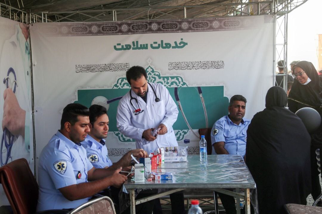 موکب گل&zwnj;گهر میزبان خیل عظیم عزاداران اربعین حسینی بود