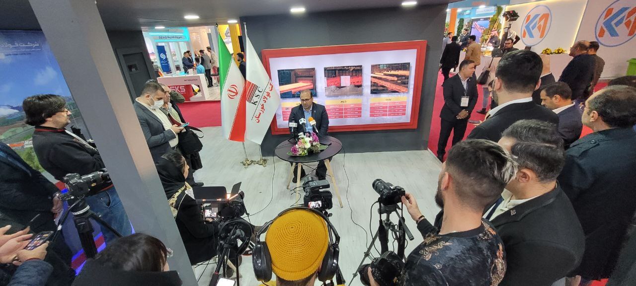 بازدید مهندس ابراهیمی مدیرعامل شرکت فولاد خوزستان از شرکت&zwnj;های دانش بنیان/ برگزاری نشست خبری مدیرعامل شرکت فولاد خوزستان