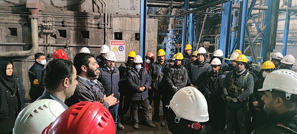 دیدار صمیمی مدیران سیمیدکو با کارکنان و کارگران کارخانه کنسانتره سازی