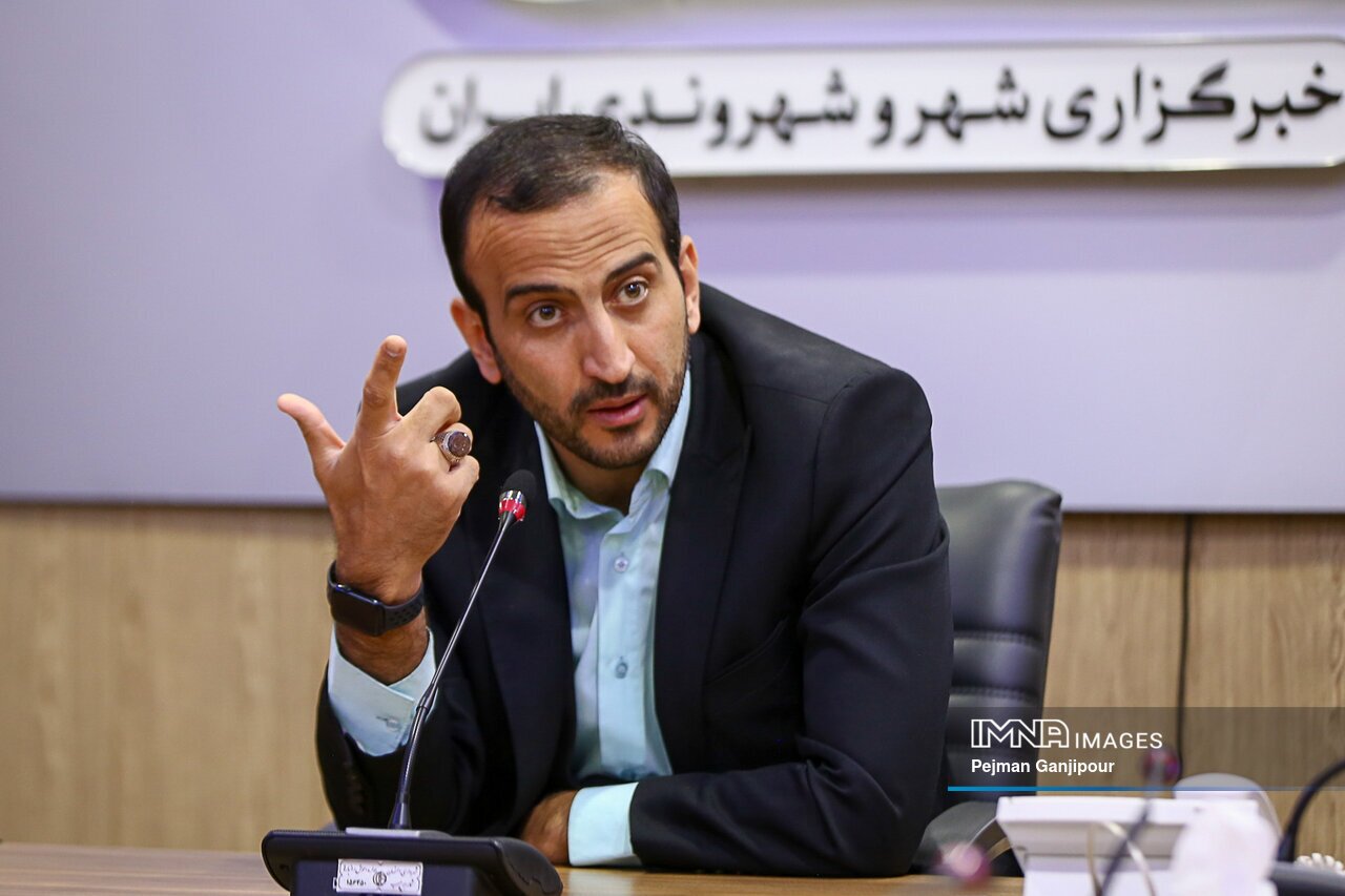 در ذوب&zwnj;آهن هیچ تیمی را منحل نکردم/ هدف ورزش استان علاوه بر هانگژو، المپیک پاریس است
