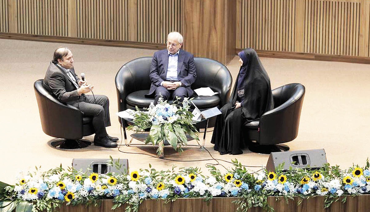درس‌های ماندگار آموزگار «اقتصاد ایران»/ گزارش مراسم بزرگداشت دکتر مسعود نیلی در دانشگاه شریف