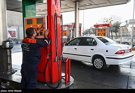 کاهش سهمیه بنزین آزاد به ۱۰۰ لیتر