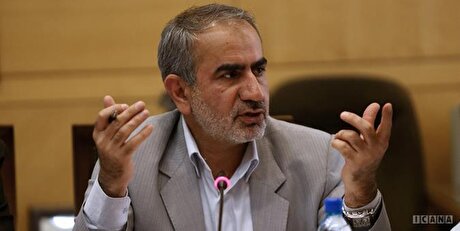 کاهش سهمیه بنزین آزاد باید تدریجی باشد نه یکباره!