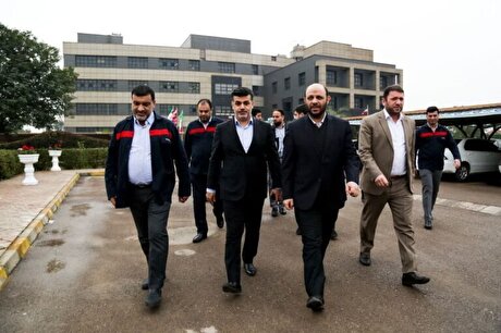 گزارش تصویری حضور مدیر عامل صندوق بازنشستگی کشور و مدیر عامل هلدینگ سرمایه گذاری صبا انرژی در شرکت فولاد اکسین خوزستان