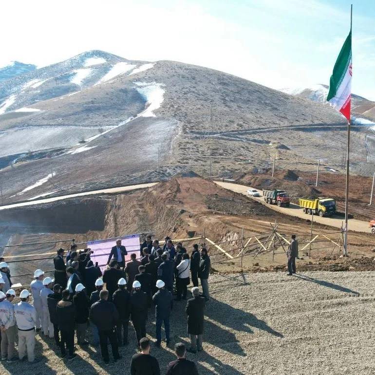 بازدید استاندار کردستان از روند احداث کارخانه استحصال طلای سقز