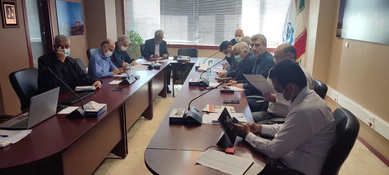 با حضور دکتر پورمند دویست و یکمین جلسه تولید میدکو انجام شد