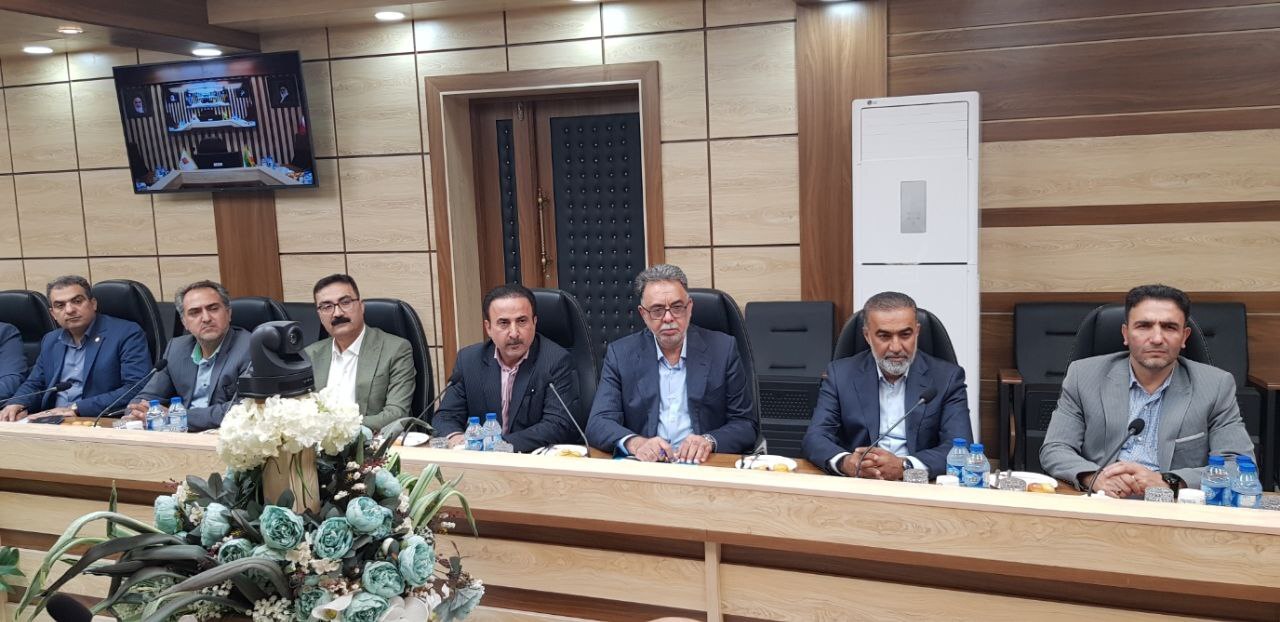 نشست معاون بانک ملی ایران با معاون مالی و اقتصادی گروه فولاد خوزستان