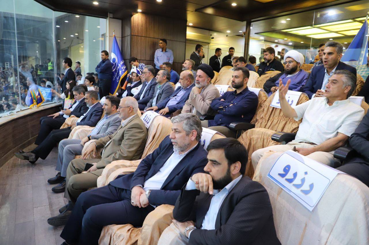 صعود مقتدرانه تیم فوتبال استقلال خوزستان به لیگ برتر