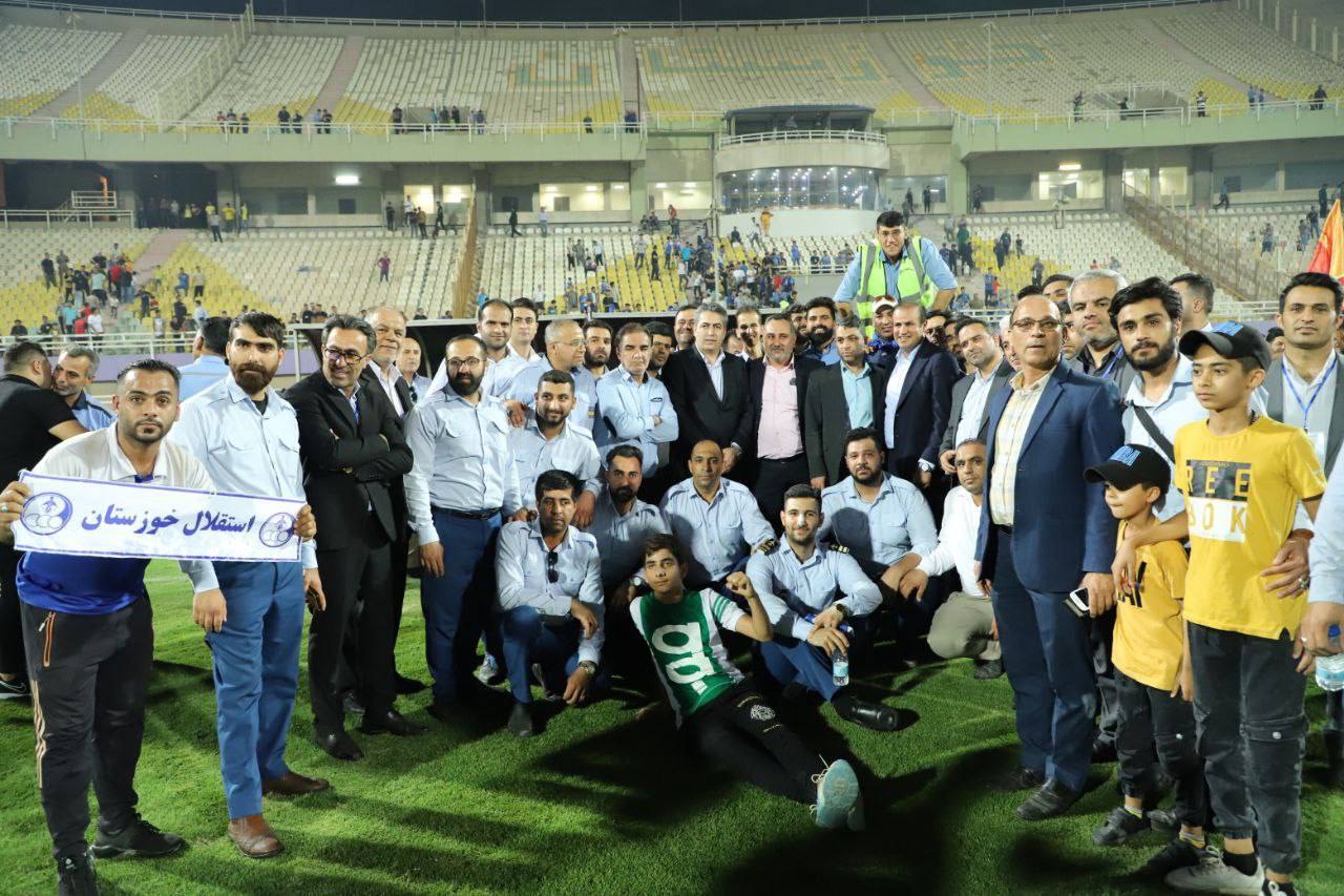 صعود مقتدرانه تیم فوتبال استقلال خوزستان به لیگ برتر