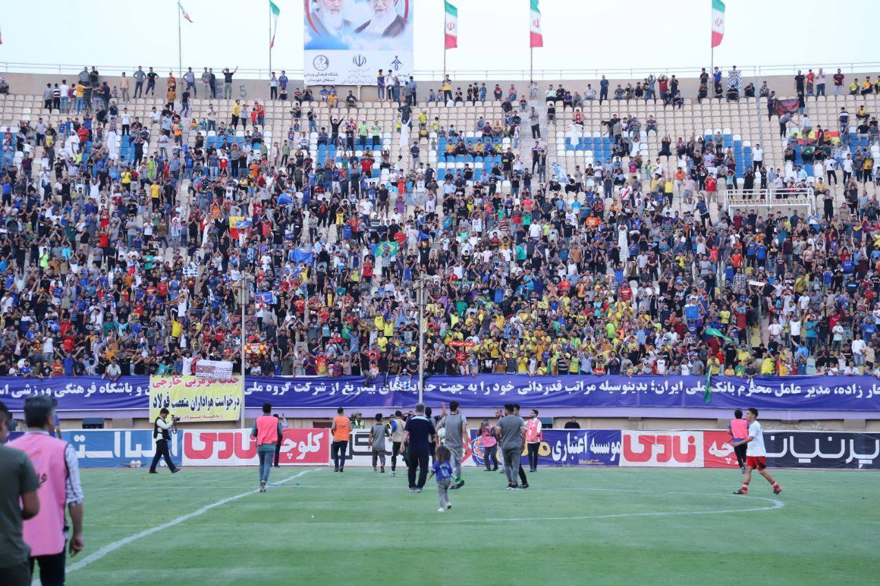 صعود مقتدرانه تیم فوتبال استقلال خوزستان به لیگ برتر