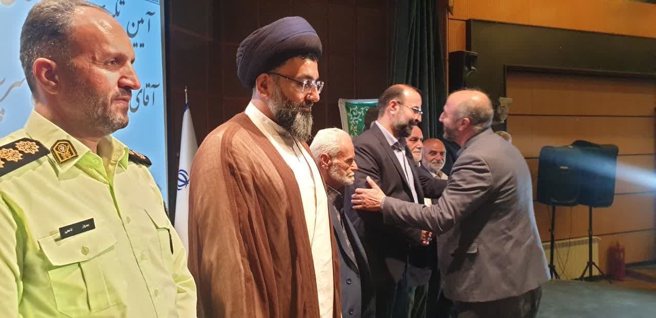 تداوم فعالیت معدنی در آبیک راه تنفس مردم را مسدود می‌کند / فرماندار جدید مانع فعالیت معدنی شود
