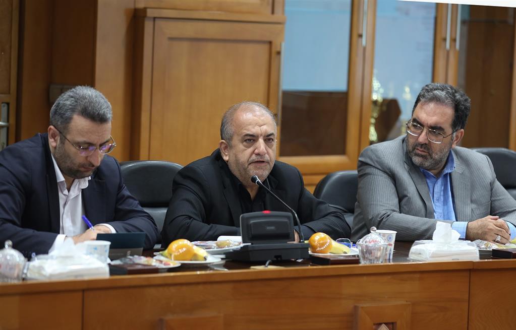 ذوب‌ آهن اصفهان با تولید ریل، سرآمد بومی سازی در کشور است