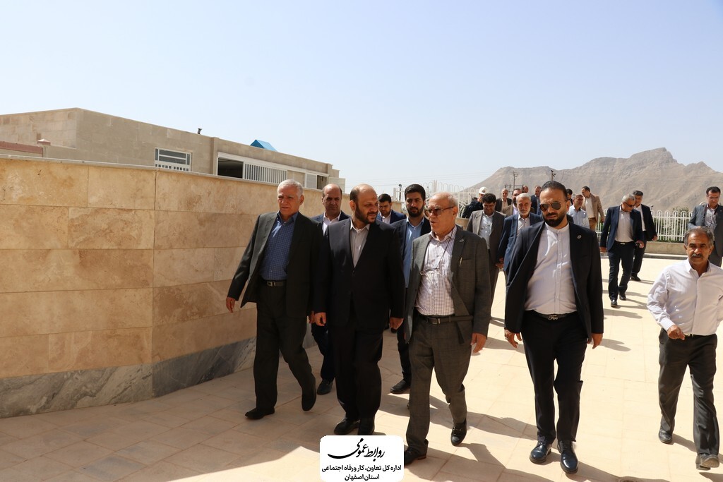 بازدید معاون تعاون، وزارت تعاون، کار و رفاه اجتماعی و هیات همراه از شرکت تعاونی فولاد علویجه