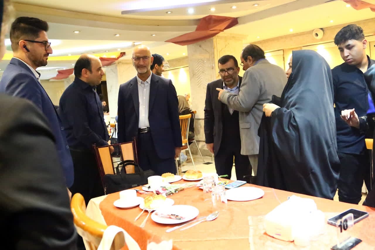 تجلیل ایمیدرو از خبرنگاران و پیشکسوتان رسانه