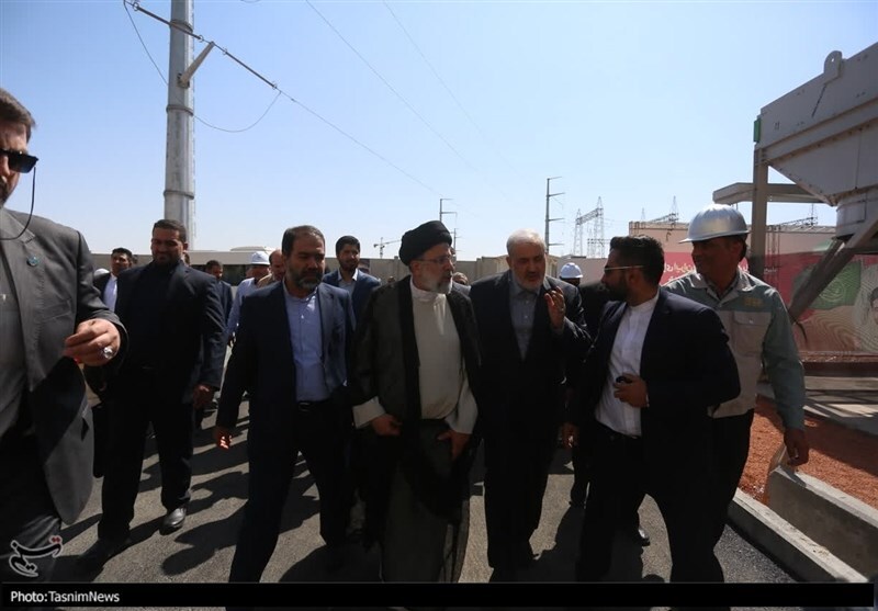 افتتاح نیروگاه ترکیبی فولاد مبارکه با حضور رئیس جمهور/ تزریق روزانه ۲۰ درصد برق به شبکه سراسری + تصاویر