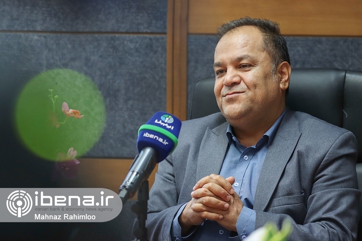 اقتصاد شفاف بلای جان دلالان/ چرا از پیشرفت صنایع خودروسازی جهان عقب ماندیم؟