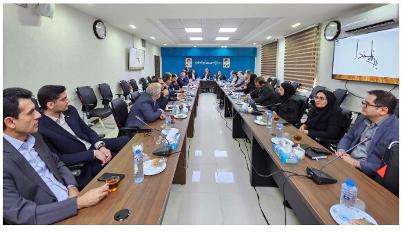 نوزدهمین نشست شورای مدیران سازمان زمین‌شناسی و اکتشافات‌ معدنی کشور همراه با تقدیر از مدیرکل صمت استان یزد