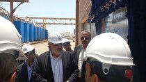 بازدید وزیر صمت از پروژه ۶۲ واحدی کارکنان صمت هرمزگان/ پالایشگاه «روغن‌سازی پایا» در بندرعباس افتتاح شد