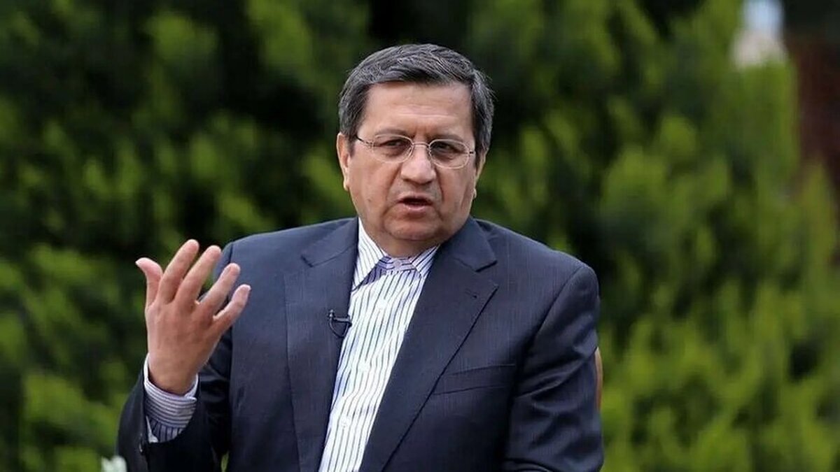 بنگاه‌های بانکی در یک هلدینگ تجمیع و در بورس فروخته می‌شوند/ فعالان بازار سرمایه مطمئن باشند که از بورس حمایت می‌کنیم/ تامین مالی زنجیره تولید به پشتوانه اسناد اعتباری در بورس کالا محقق می‌شود