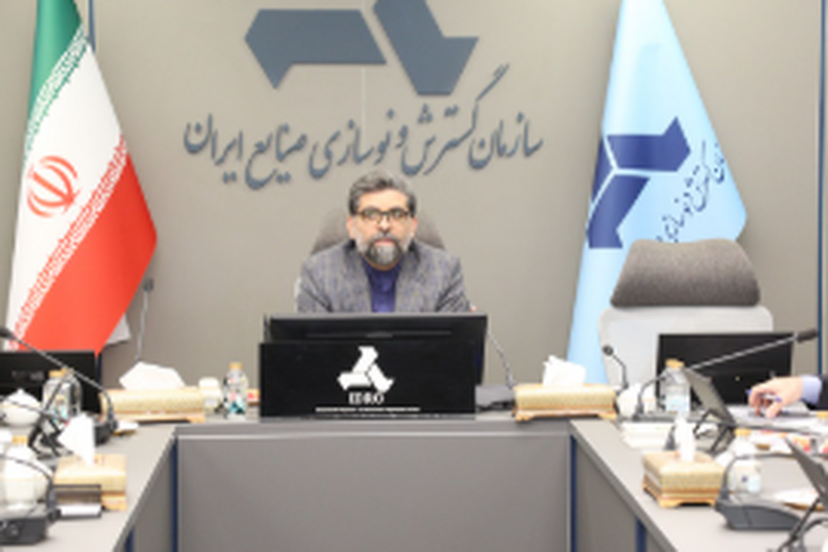 تاکید بر الزام خودروسازان به تخصیص سهمیه ۲۰ درصدی تولید برای مالکان خودرو‌های فرسوده