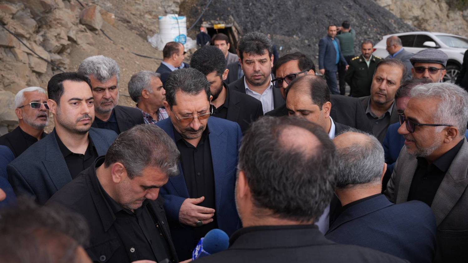بازدید وزیر صمت از معدن مهماندویه در پی دستور رئیس‌جمهور برای رسیدگی به ماجرای حادثه این معدن