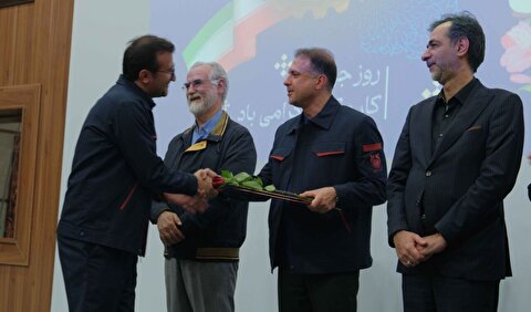مراسم گرامیداشت روز کارگر در مجتمع مس سونگون برگزار شد