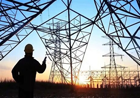 برنامه‌های مدیریت مصرف برق کشور با حضور وزیر نیرو آغاز شد