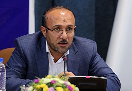 ترخیص کالا‌های اساسی از گمرک شهید رجایی آغاز شد