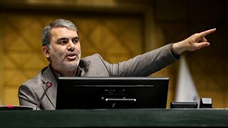 در اقتصاد کلان اتفاق خاصی رخ نداده است که ما شاهد افزایش قیمت طلا و دلار هستیم